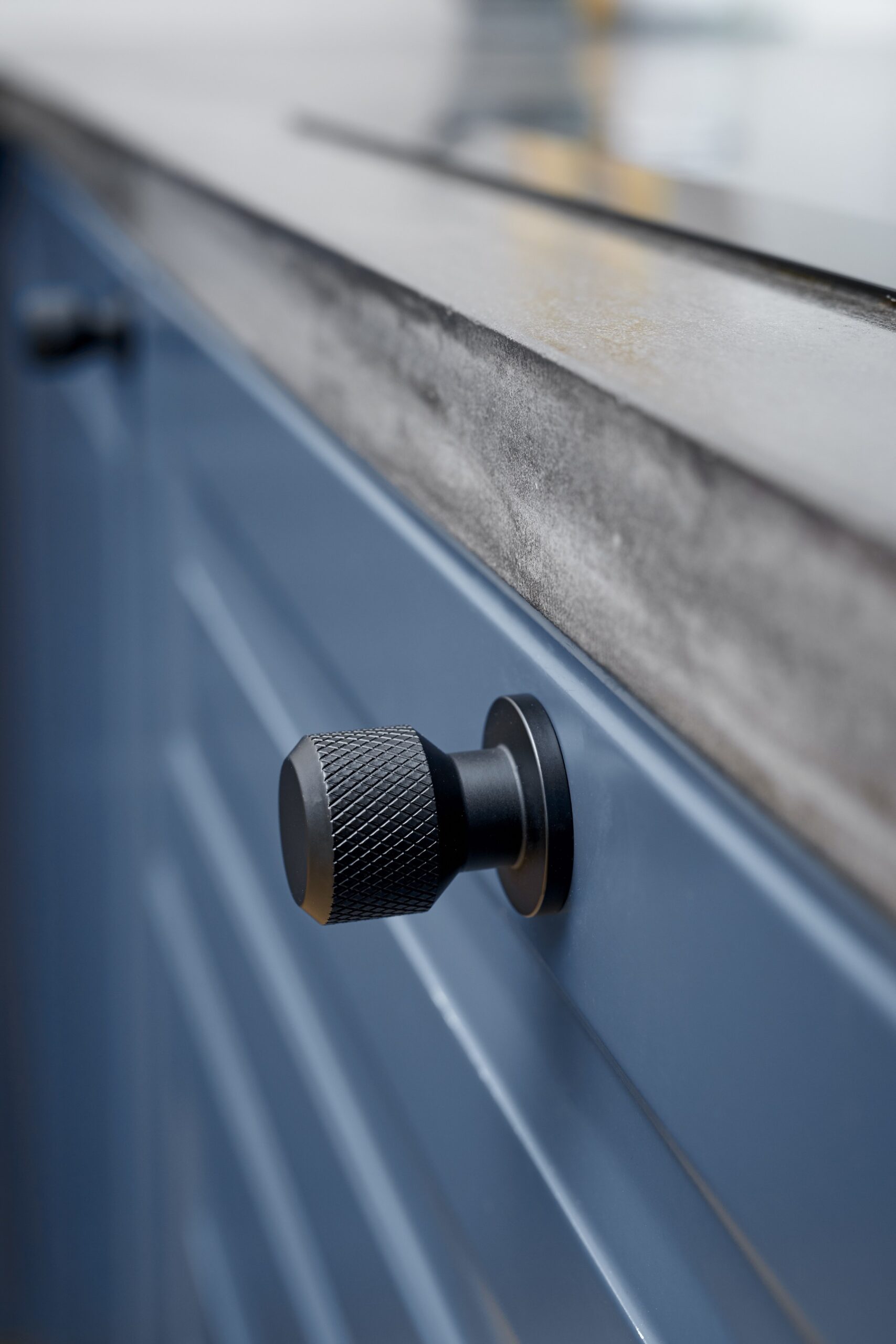 Manor Round - 549220025 - Furnipart